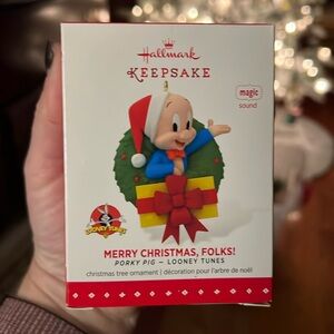 2015 Hallmark Keepsake "Merry Christmas Folks" porky pig!
